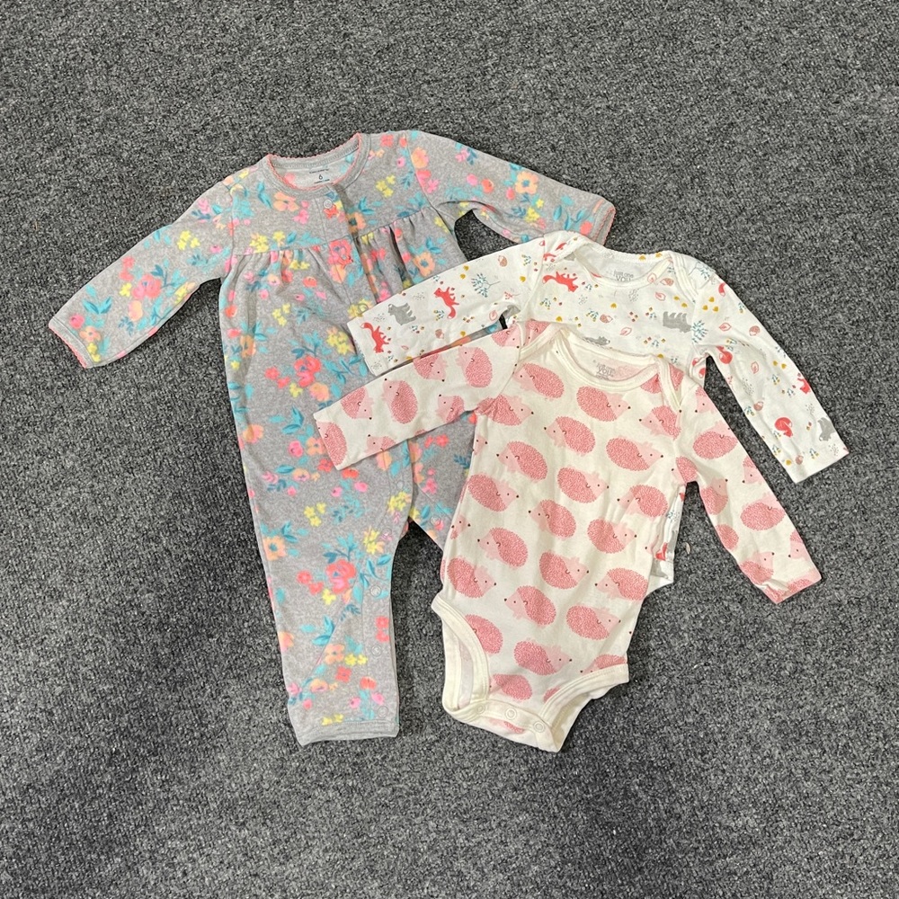 *Just One You by Carter’s Bundle Sz 6 months